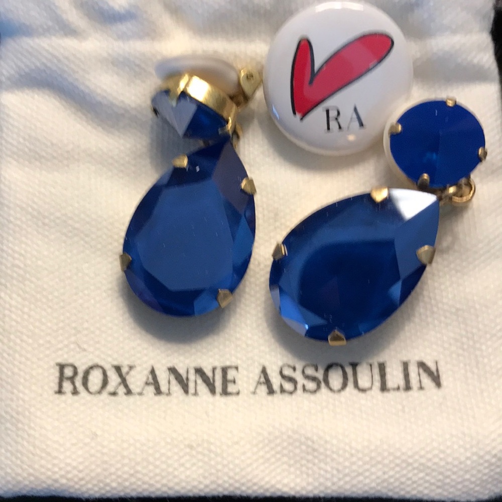 Roxanne Assoulin hip hop but not clip on earrings